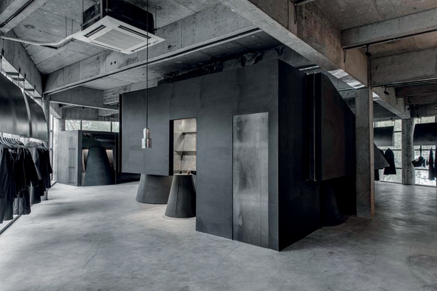 The INSIDE World Interior of the Year: Black Cant System – HEIKE fashion brand concept store in Hangzhou, China, by AN Design.
