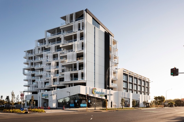 RTA Studio’s Alexandra Park is a 52,000m2 mixed use development in Auckland’s Epsom, comprising three new 10- and 6-level apartment buildings.