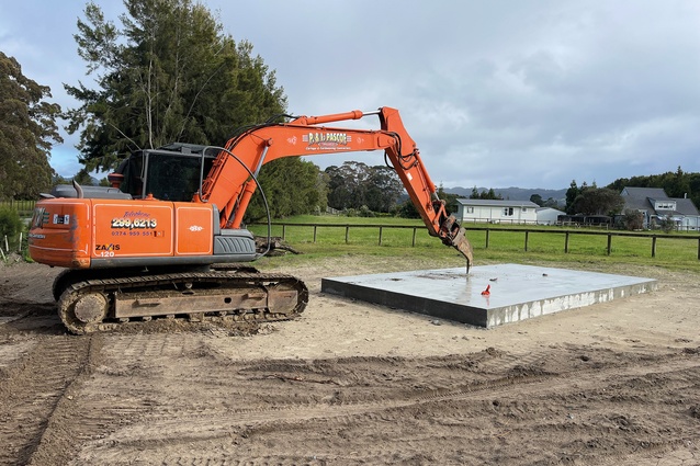 Cleva Pod’s trial demolition project demonstrated the relative ease of separating the slab’s constituent elements.