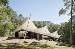 A sophisticated 'esky': Tent House