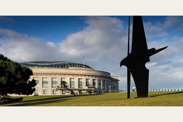 Auckland War Memorial Museum redevelopment, in association with Noel Lane
Architects (2007).