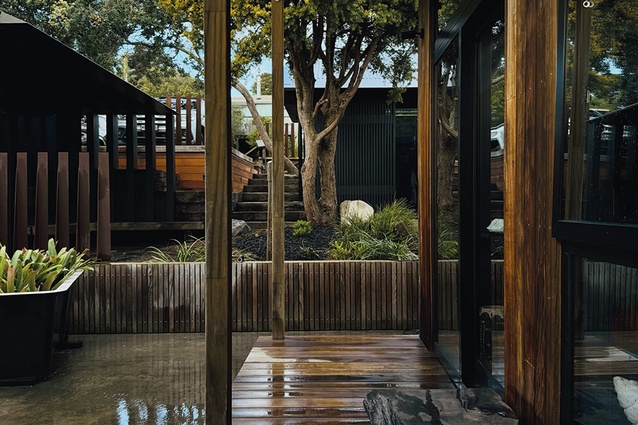 Connections to the new shadow pavilions from the existing house.