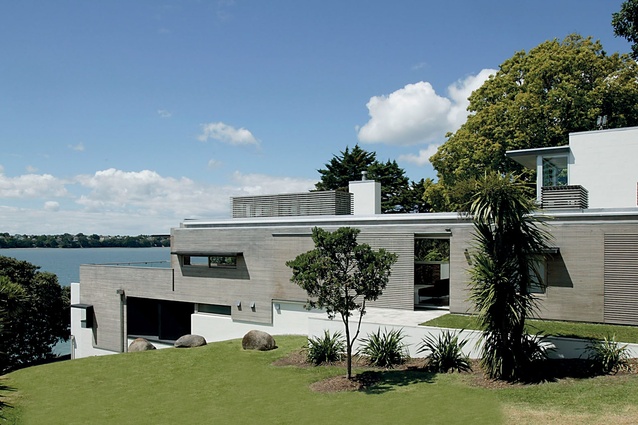 Stanley Point home, Auckland (2003). 