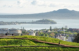 The Maungawhau/Mt Eden boardwalk