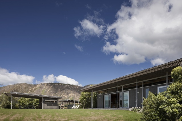 Villa winner: Bach with Two Roofs by Irving Smith Architects.