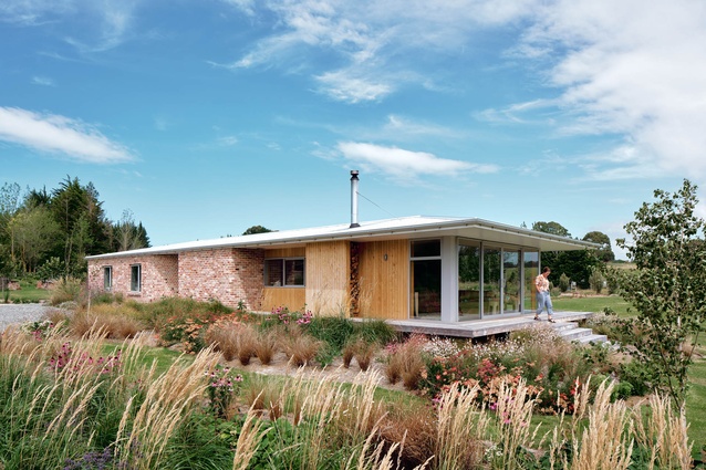 Winner - Housing: Kapua Farm House by MAP.