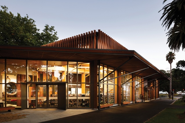 Public Architecture Award: Te Pātaka Kōrero o Te Hau Kapua – Devonport Library by Athfield Architects.