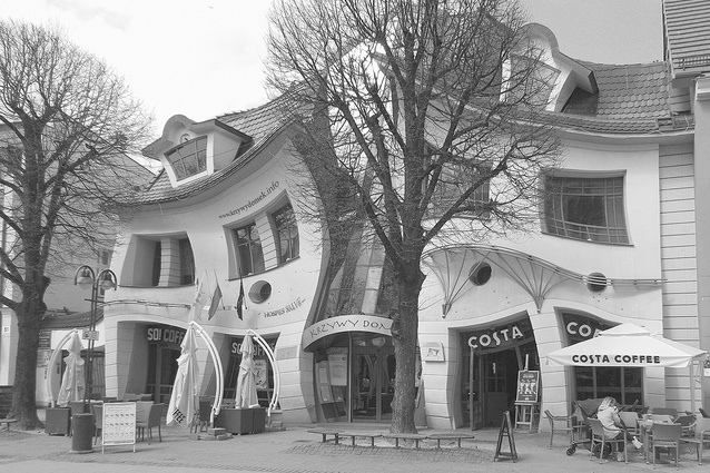 Crooked House, Sopot, Poland, 2003.