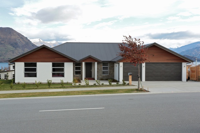 James Hardie New Homes $450,000 - $600,000 Category and Gold Award winning house by Stonewood Homes (Central Otago).
