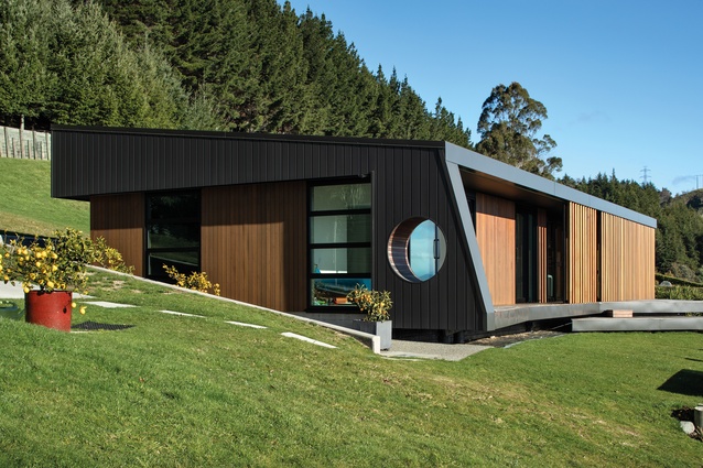 Top houses of the year – #5: Tasman View House by Modo Architects.