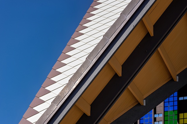 New serrated verge flashing.