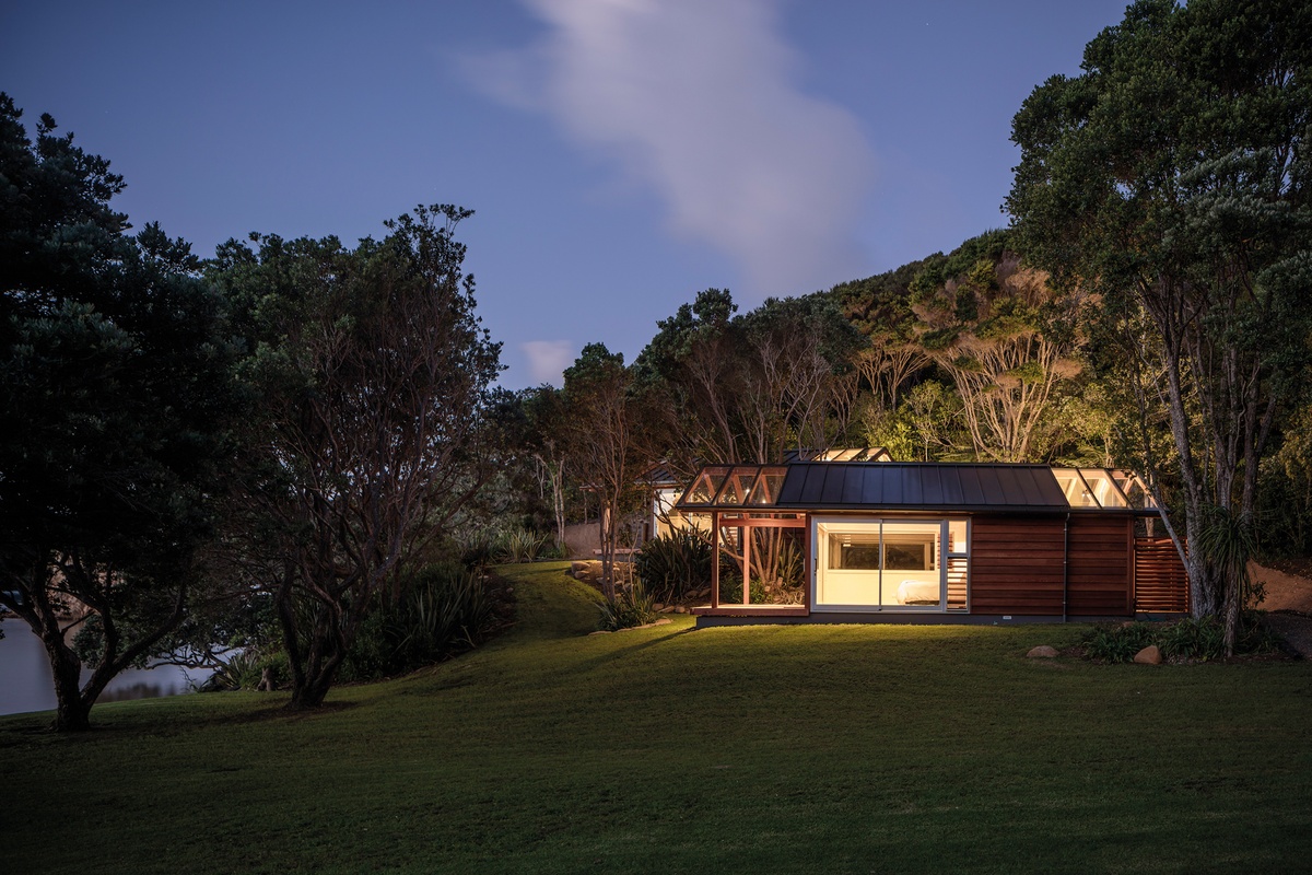 Conversation with nature: Seaside Cabins | Architecture Now