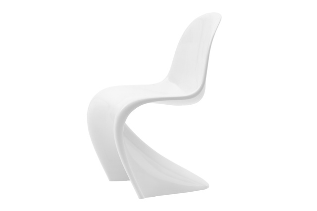 curved chair design