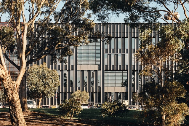 Monash University Woodside Building for Technology and Design (AU).