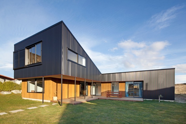 Acland House by Rafe Maclean Architects was a winner in the Housing and Sustainable Architecture categories.