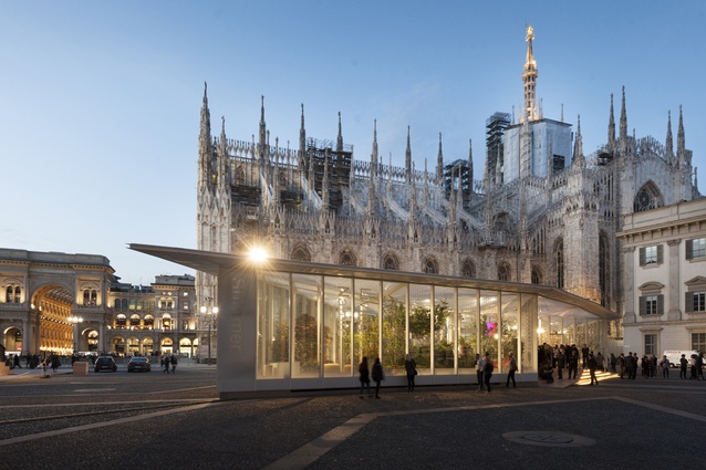 The white and glazed hard edges of the Living Nature pavilion contrast beautifully with Duomo’s intricate architecture.