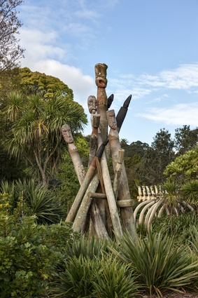 Tane Nui a Rangi, a 3m-high carving by Lyonel Grant.