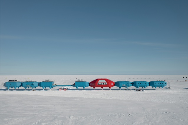 Photograph of Halley VI, which was completed in 2013, 100 years after Scott’s Antarctic expeditions. The modules are constructed with a robust steel structure and clad in highly insulated, pre-glazed, painted fibre-reinforced plastic (FRP) panels, forming a semi-monocoque enclosure.
