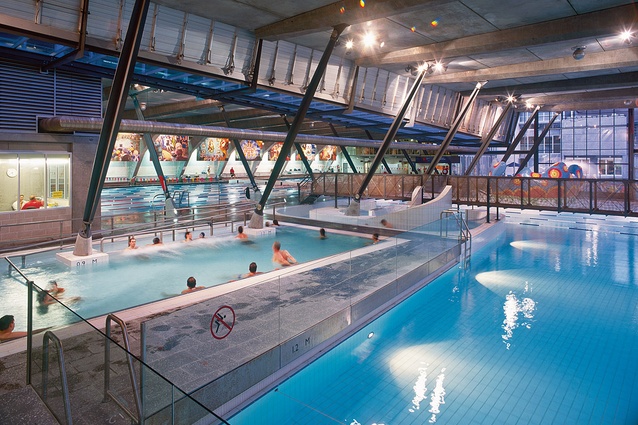 Cook and Phillip Park Aquatic and Fitness Centre, East Sydney, NSW (1999) in association with Spackman Mossop.