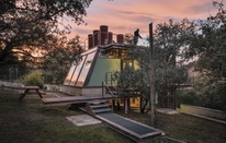 Hot House: Hidden Pavilion