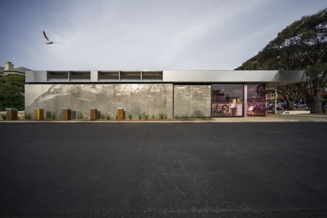 Finalist – Small Project Architecture: Sorrento Visitor Centre by Workshop Architecture.