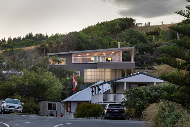 Winner - Housing: Riversdale Beach House by Parsonson Architects.