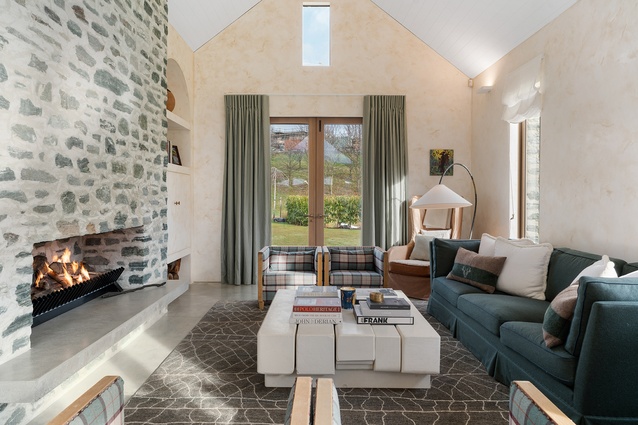 A J Saville Builder, Winner of the Southern Resene New Home $2 million - $4 million, and a Gold Award, for a home in Arrowtown.