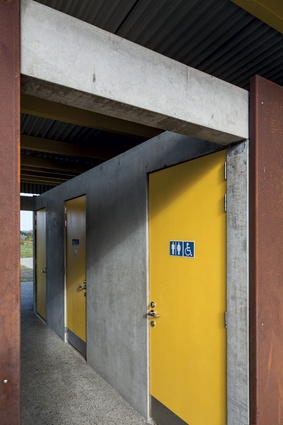The material palette on the amenities building was deliberately kept raw to pick up on the rural surroundings.