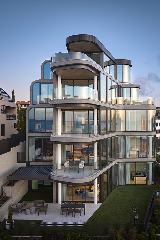 Fluidity in form | Architecture Now