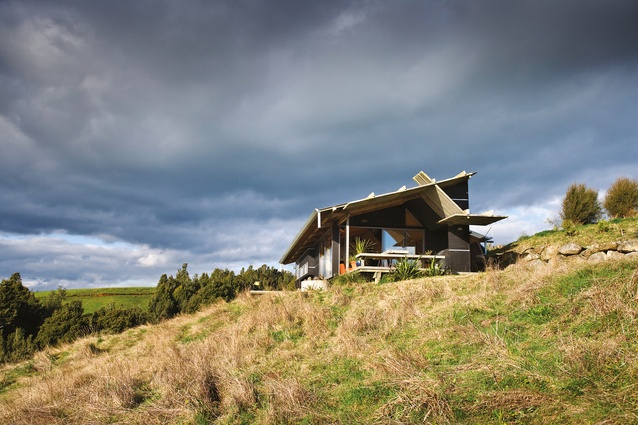 2013 Waikato/Bay of Plenty Architecture Awards Winner, Otoparae House in the King Country.