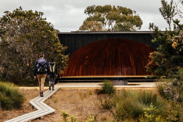 Winner: The Nicholas Murcutt Award for Small Project Architecture – krakani lumi by Taylor and Hinds Architects with the Aboriginal Land Council of Tasmania.