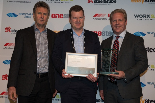 SCNZ $1.5m to $3m category won by Aurecon – Mike Sullivan, Sean Gledhill, Hon. Todd McClay.