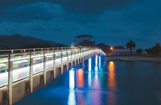 Bossley Architects' Kopua Footbridge in Raglan