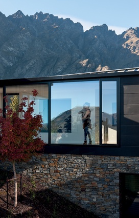 Full-height windows offer spectacular views into the landscape.

