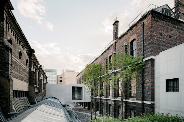 The Royal Academy’s new Weston Bridge and The Lovelace Courtyard by David Chipperfield Architects.