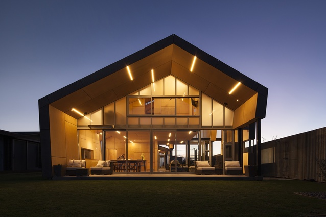 Housing Award: Fe3O4 by Crosson Architects.