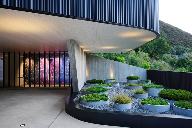 Supreme House of the Year over $1 million: Planit Construction, Cook Strait. (Design by Stevens Lawson Architects).