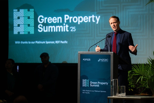 Andrew Eagles Chief executive, NZGBC, introducing the summit.
