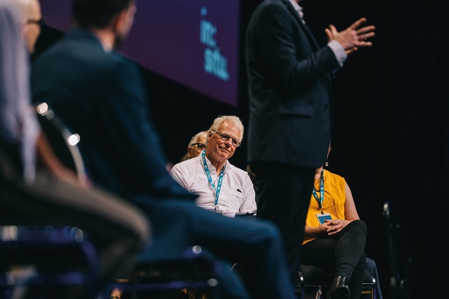 Pip at a Te Kāhui Whaihanga in:situ conference.