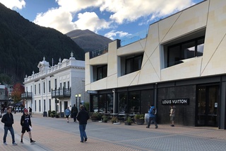 Louis Vuitton Queenstown store, New Zealand