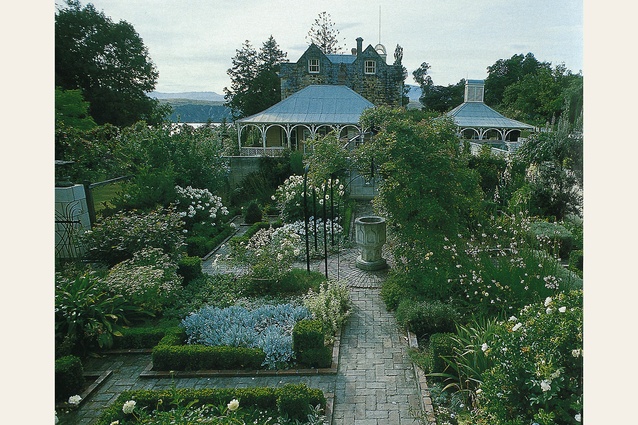Ohinetahi. Sir Miles Warren's white garden in Christchurch.