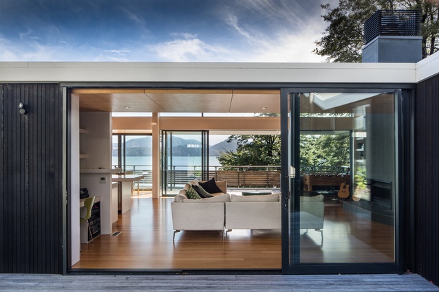 Moetapu Bay Beach House by Parsonson Architects.