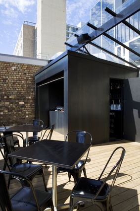 Roof terrace with functioning bar.
