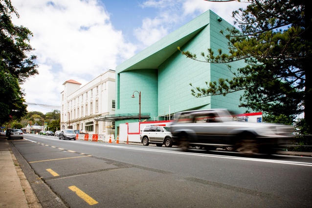 Work has included heritage restoration of the iconic Lopdell House and the construction of a new gallery, Te Uru Waitakere Contemporary Gallery.