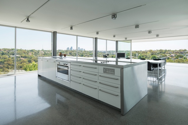Floor-to-ceiling glazing in all rooms takes advantage of the impressive views and natural light.