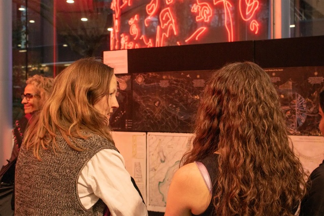 Post-pecha kucha discourse on Saturday evening.