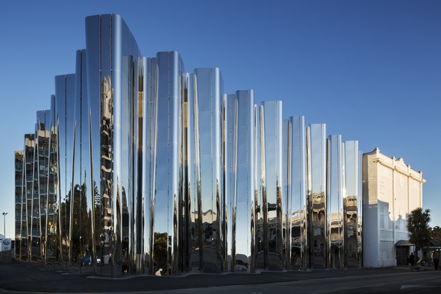 The Len Lye Centre in New Plymouth is a sculptural form of undulating stainless steel that reflects everything in its approach.