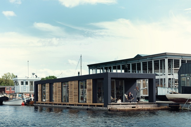 The 'less is more' <a href="http://urbismagazine.com/articles/on-the-waterfront/" target="_blank"><u>Copenhagen Houseboat</u></a>, designed by owners Laust Norgaard and Lisbeth Jull.