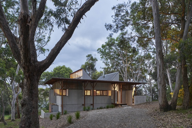 Winner: New House under 200m<sup>2</sup> – Bay Guarella House by Peter Stutchbury Architecture.