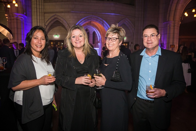 Tracy Halpin (BCI New Zealand), Pam Feeney, Kim Jarman and Dennis Grantham (Luxaflex, Interior Awards sponsor).
